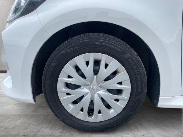TOYOTA Yaris 1.5 Hybrid 5 porte Active