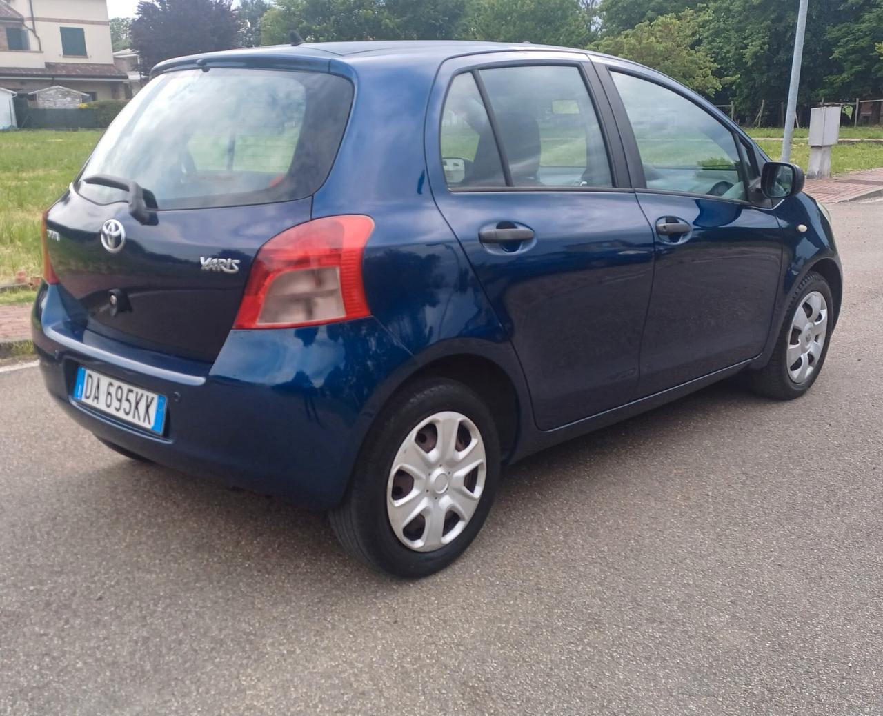 Toyota Yaris 1.3 5 porte Sol