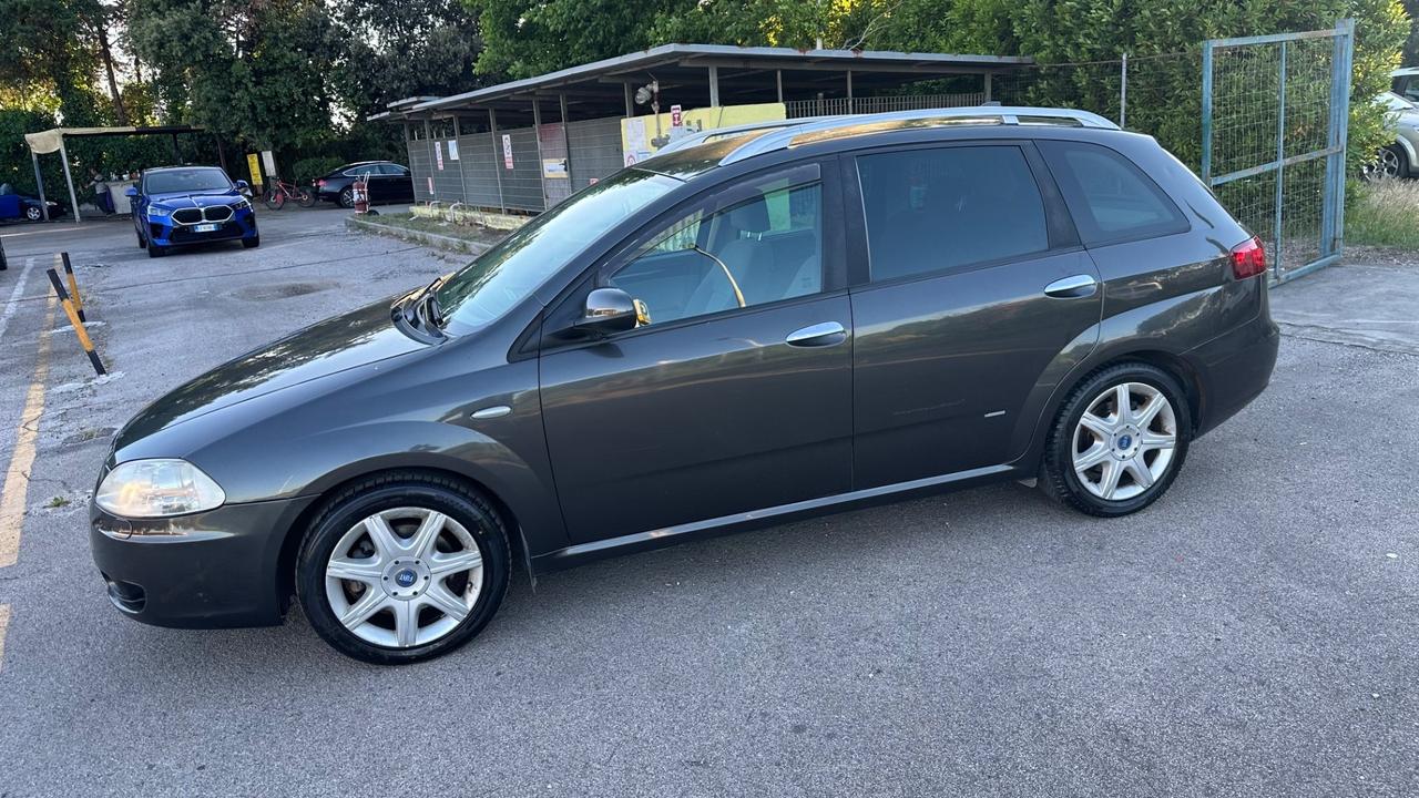 Fiat Croma 1.9 Multijet 16V Must
