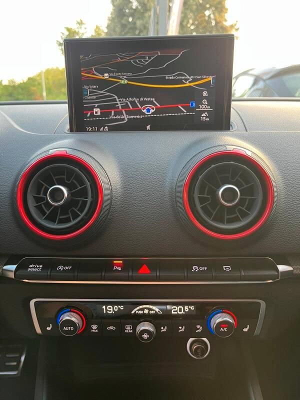 Audi RS3 Sportback RS3 2.5 tfsi quattro s-tronic
