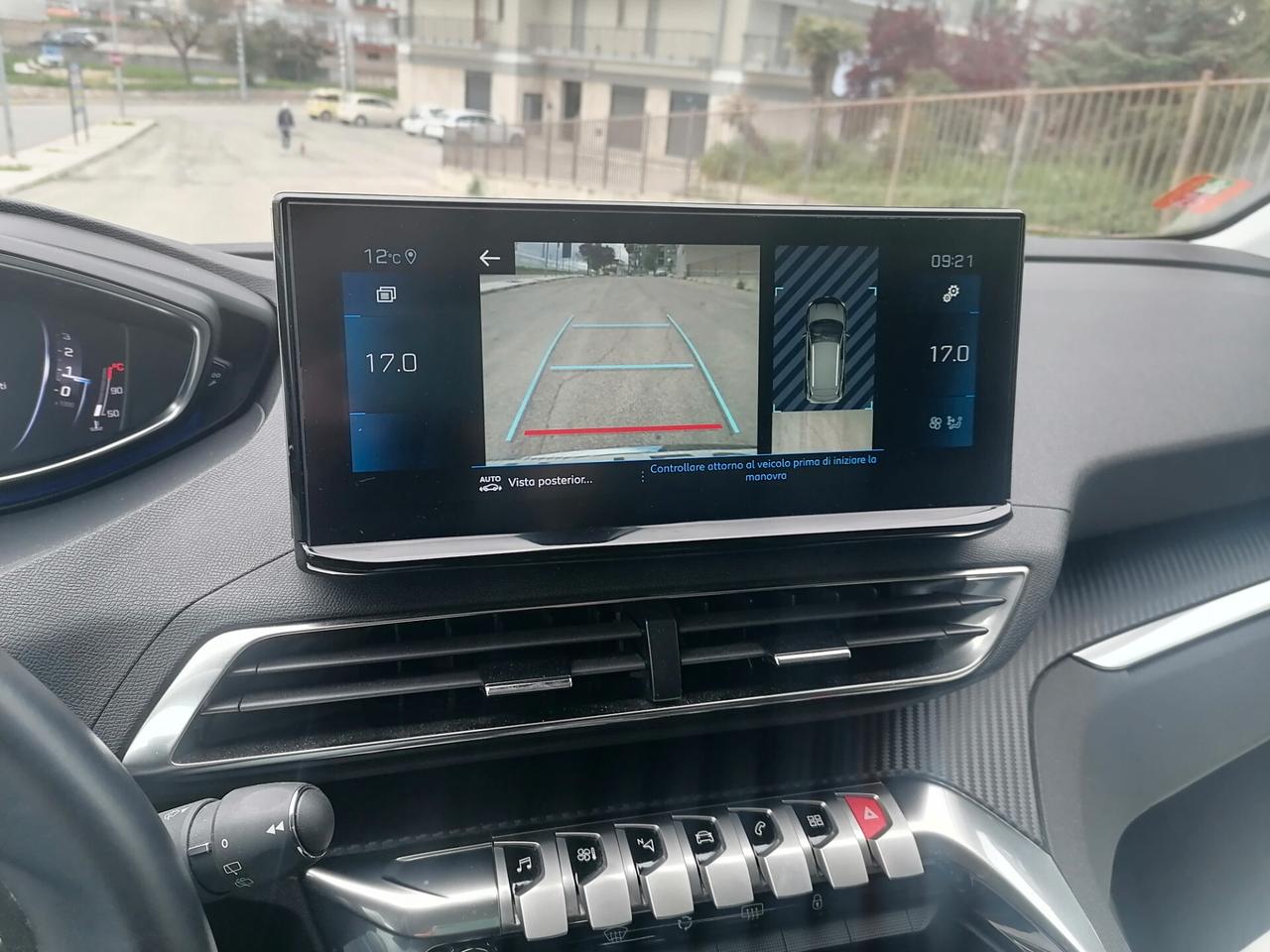 PEUGEOT 3008 ALLURE 1.5 BLUEHDI 130CV FULL LED AUTOMATICA