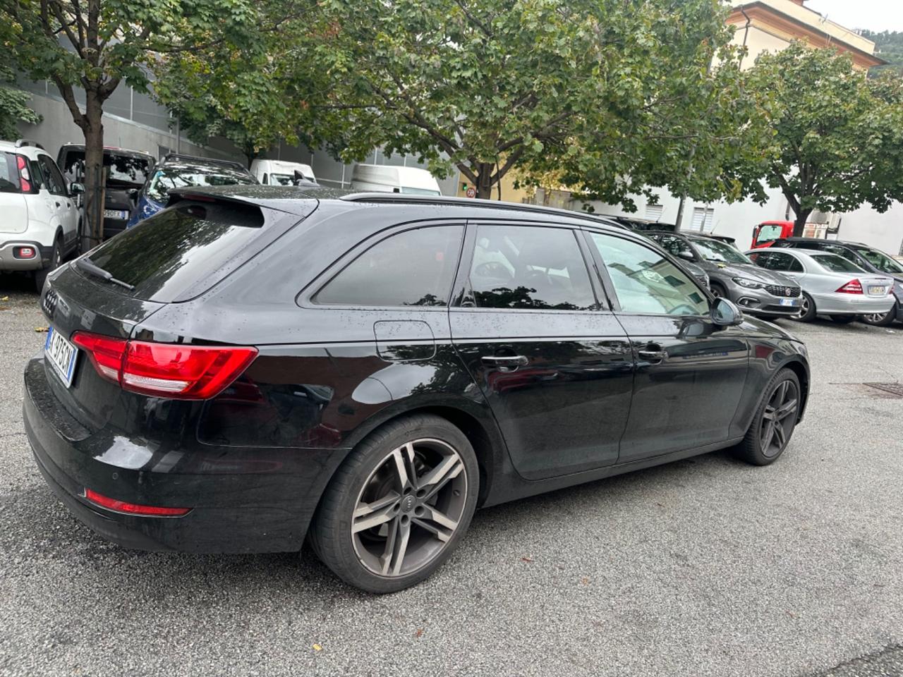 Audi A4 Avant 2.0 TDI 150 CV ultra Business Sport