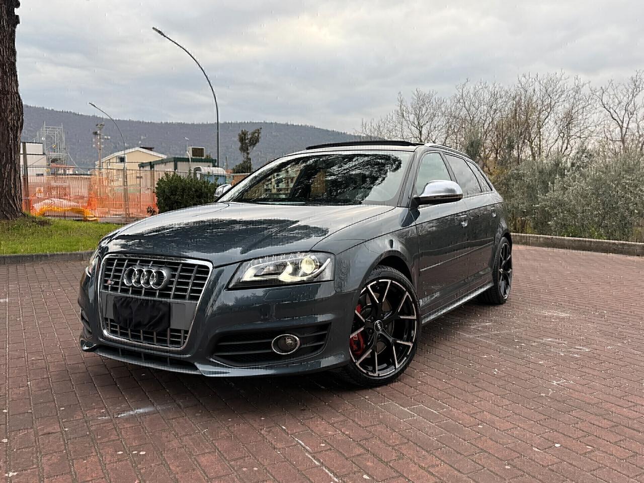 Audi S3 SPB 2.0 Turbo 265 cv quattro pelle,tetto apribile,cerchi 18 diamantati,fari xeno led,retrocamera,full