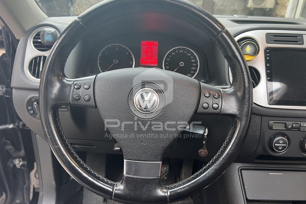 VOLKSWAGEN Tiguan 2.0 16V TDI DPF Sport & Style (18°)