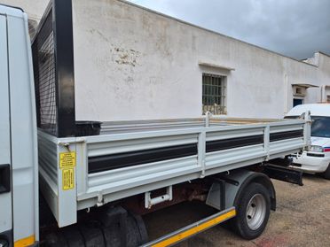 Vendo cassone ribaltabile trilaterale