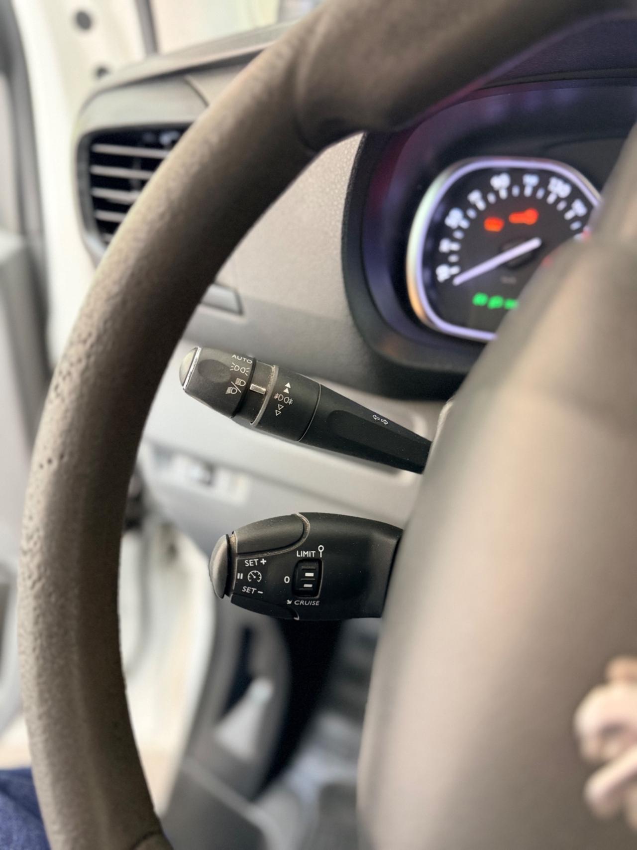 Peugeot Expert 1.6 BHDI 116cv Premium 12/2017 Euro 6B Neopatentati