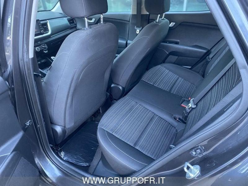 KIA Stonic 1.4 MPI 100 CV Urban