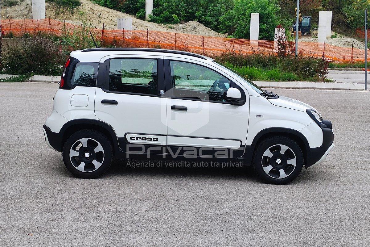 FIAT Panda Cross 1.0 FireFly S&S Hybrid