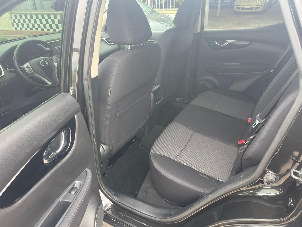 Nissan Qashqai 1.5 dCi 360 Tekna Unipro 2015