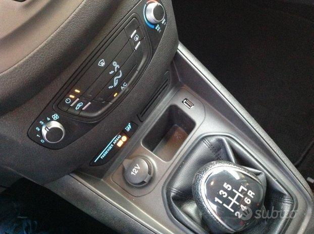 Ford Tourneo Courier Tourneo Courier 1.0 EcoBoost 100 CV Plus