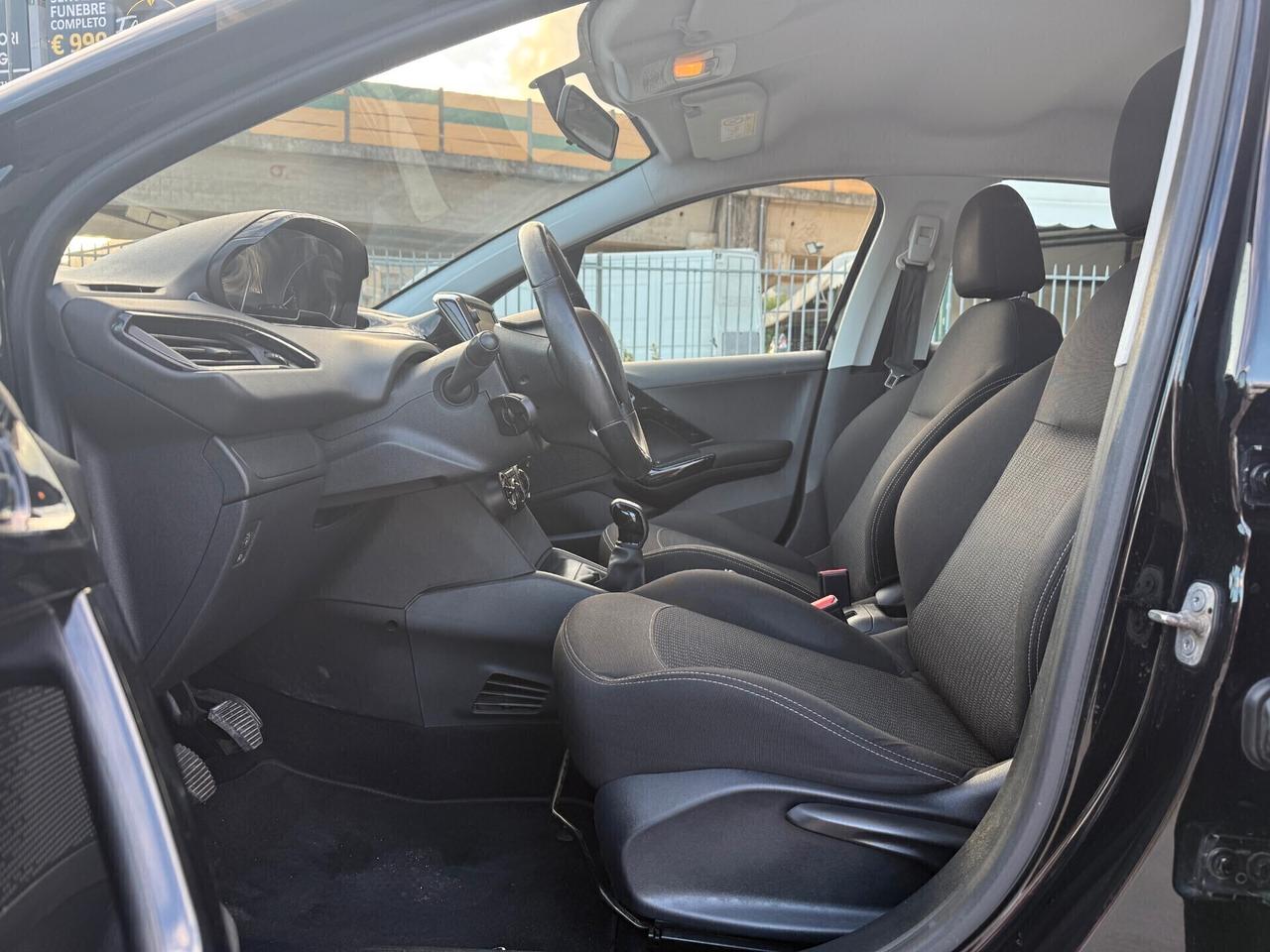 208 5P 1.2 BENZINA 82CV 10/2017 SOLI 92.500KM-OK NEOP.