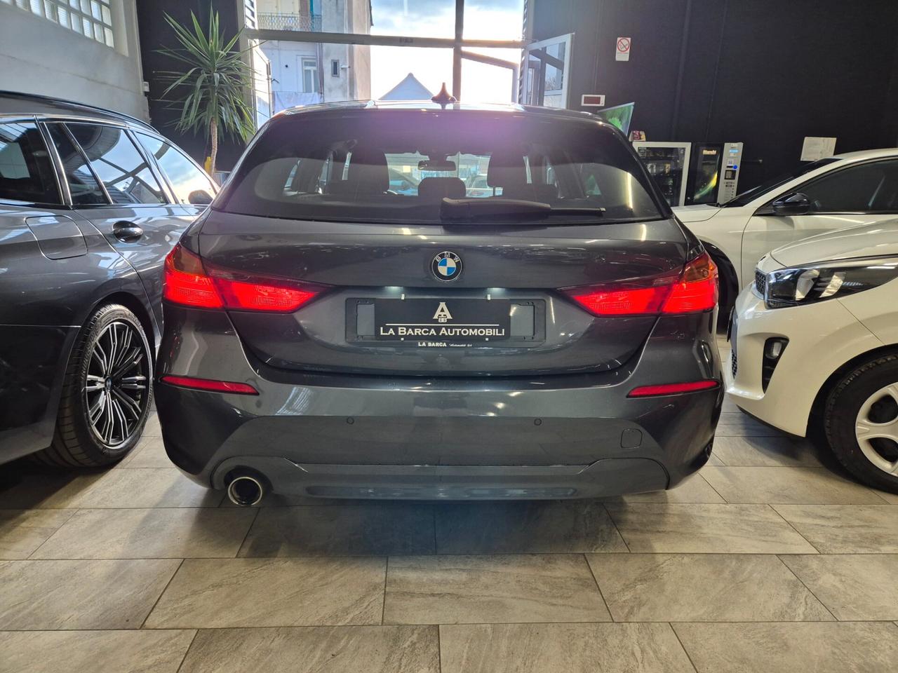 Bmw 116 116d 5p. Advantage