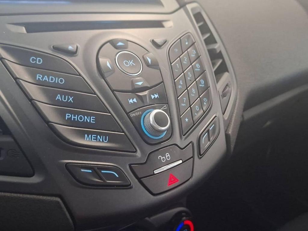 Ford Fiesta 5 Porte 1.4 Titanium