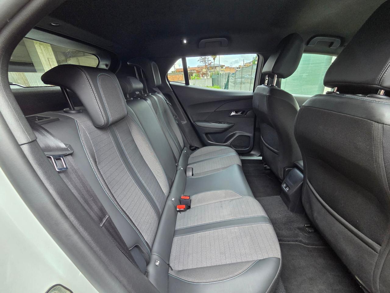 Peugeot 2008 1.5 BlueHDi 130CV S&S EAT8