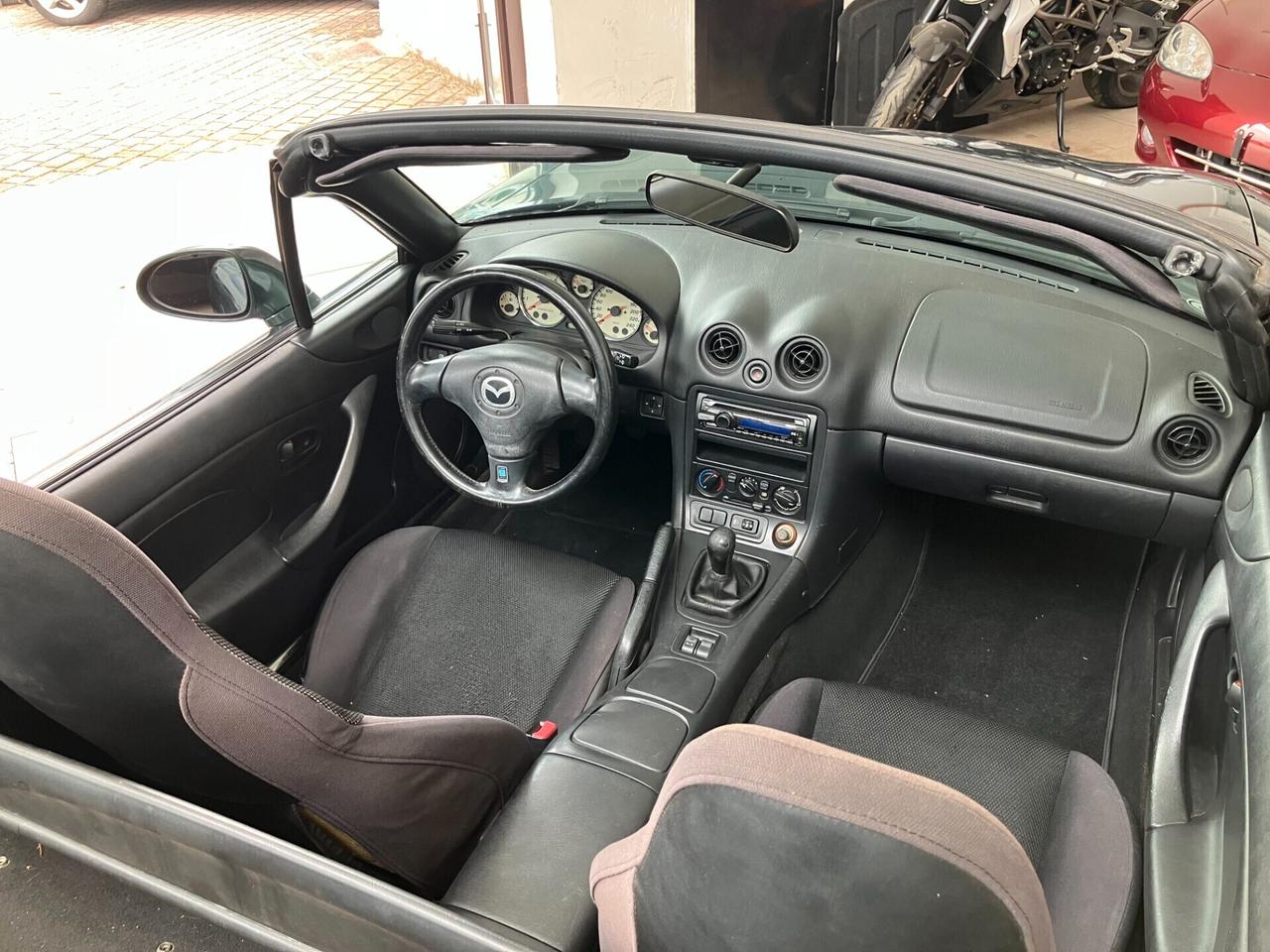 Mazda MX-5 1.6 Vanity Leather / HARD TOP