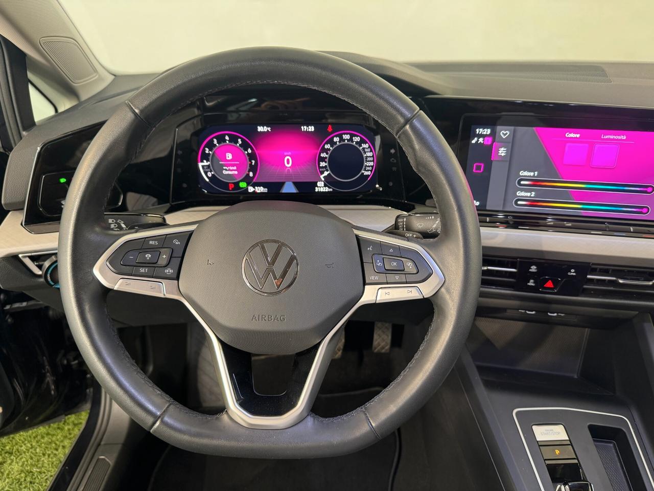 Golf VIII 1.0 etsi 110cv dsg 1PROPRIETARIO