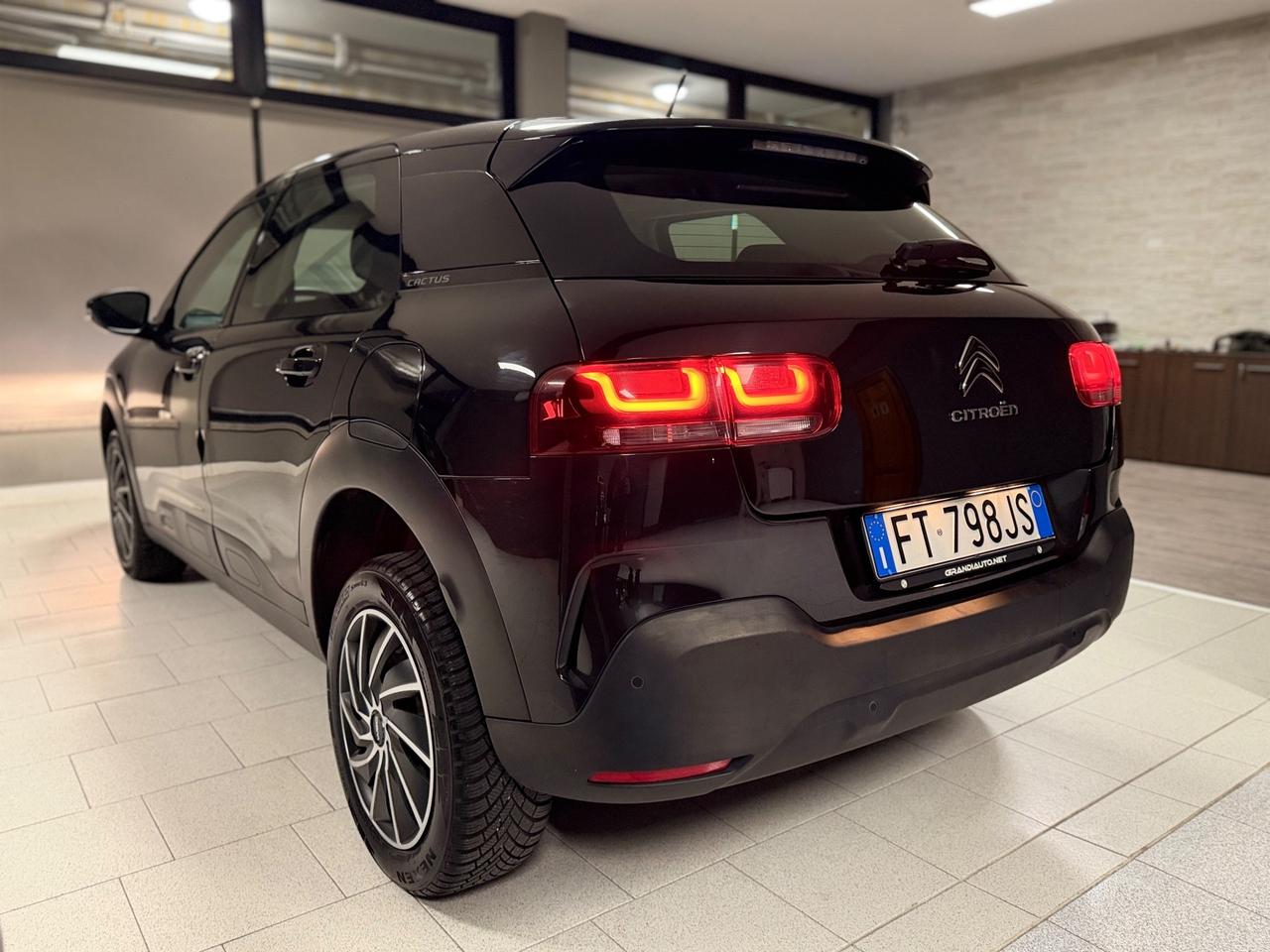 Citroen C4 Cactus BlueHDi 100 S&S Shine NEOPATENTATI