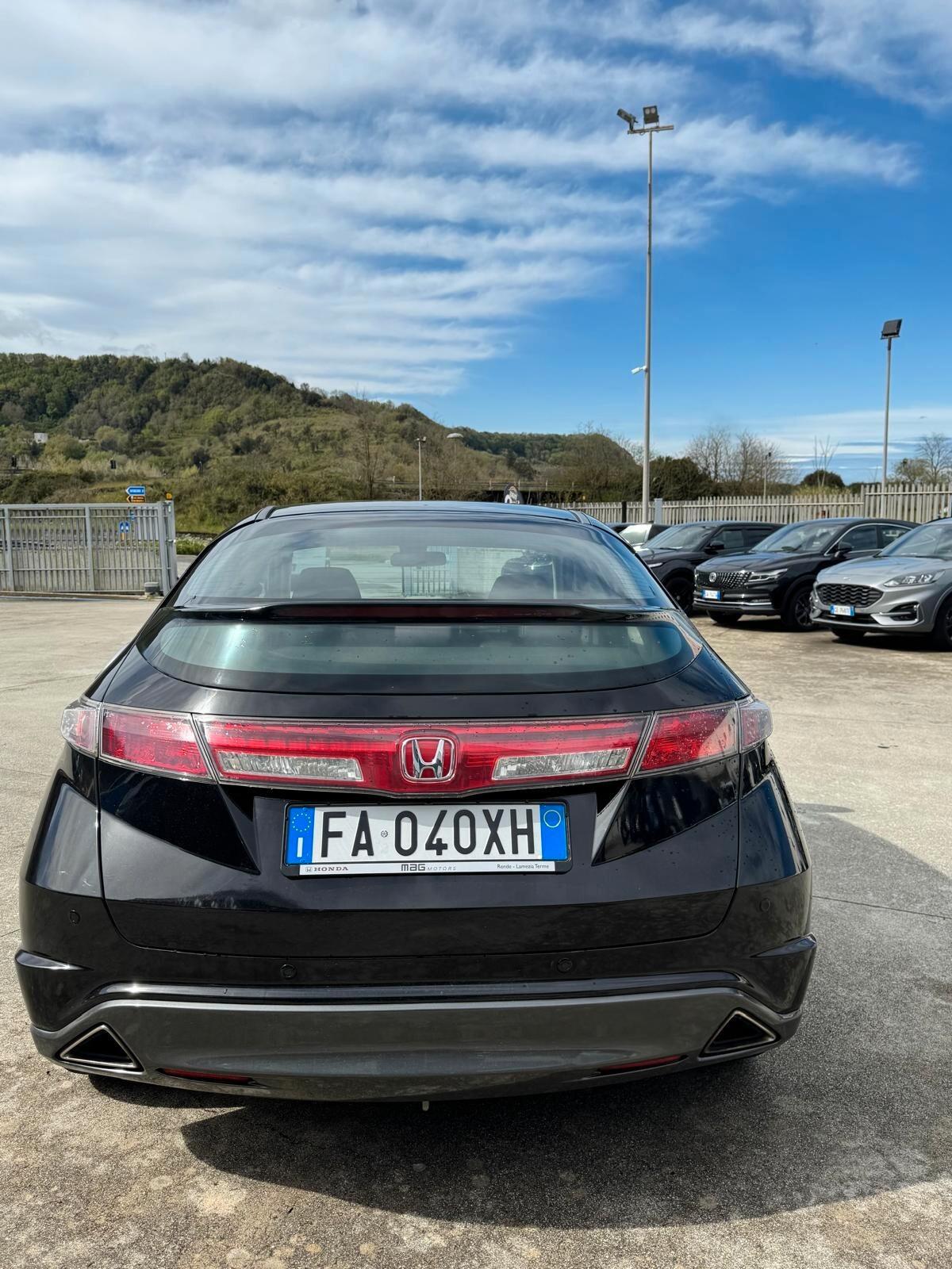 Honda Civic 2.2 i-CTDi 5p. Elegance DPF