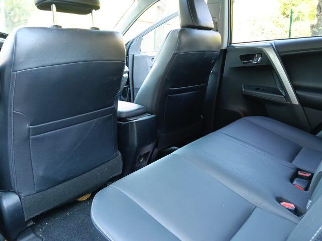 TOYOTA RAV 4 MY23 RAV4 2.5 Hybrid 4WD Lounge *tetto apribile*