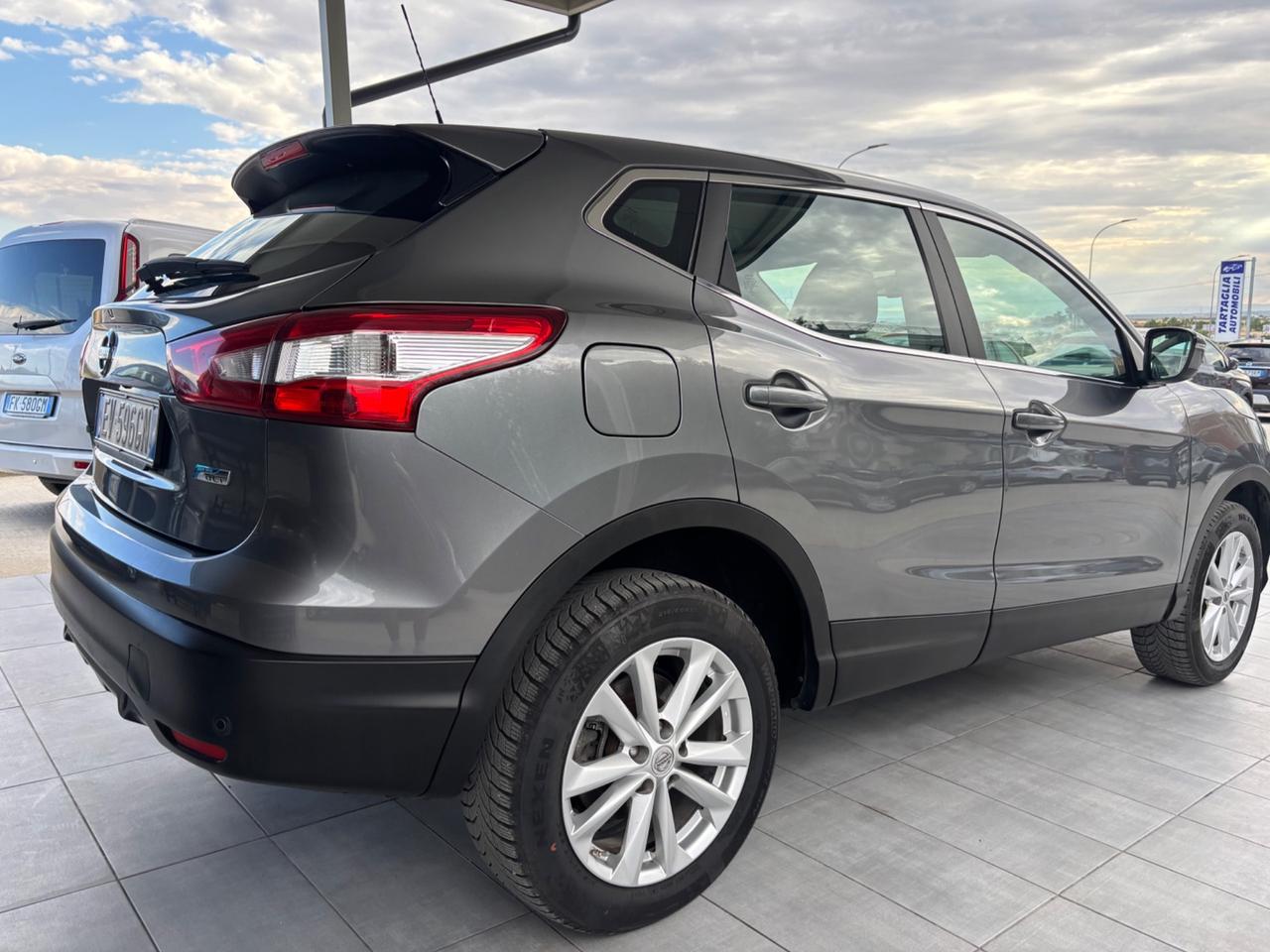 Nissan Qashqai 1.5 dCi DPF Tekna