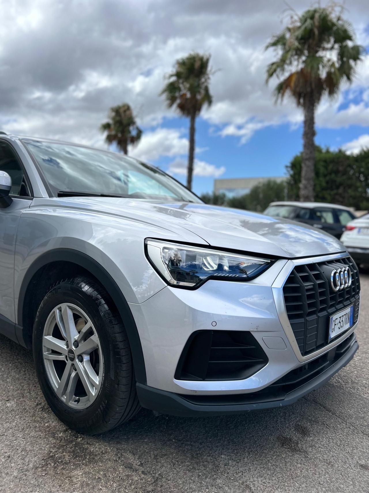 Audi Q3 35 TDI quattro S tronic Business Advanced