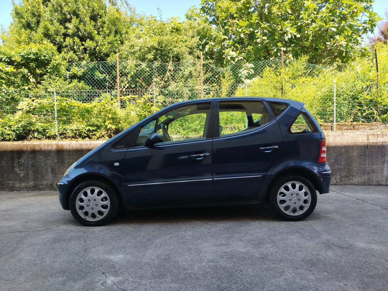 Mercedes A160 BENZINA 102cv / 69.000km / TAGLIANDI