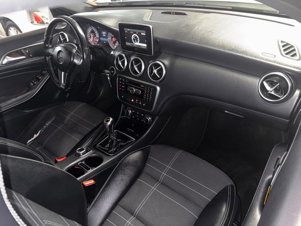 Mercedes-benz A 200 CDI Dark Night Edition