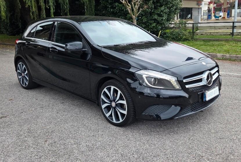Mercedes-benz A 220 d Automatic 4Matic Sport