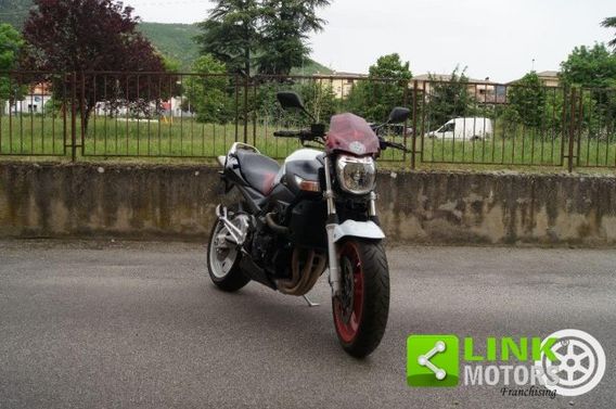 SUZUKI GSR 600 GSR-600 (2006 - 11)
