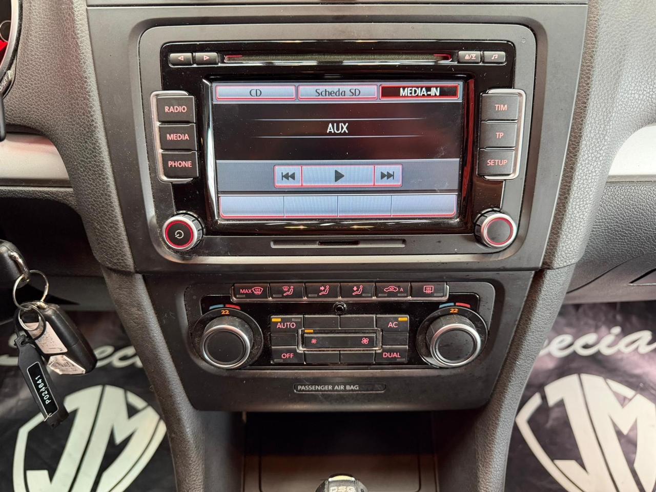 Volkswagen Golf 1.6 TDI DSG 5p. Highline OK NEOPATENTATI