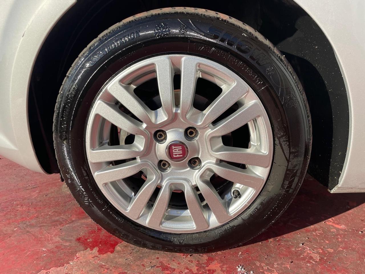 Fiat Punto 1.3 MJT II 75 CV 5 porte Lounge