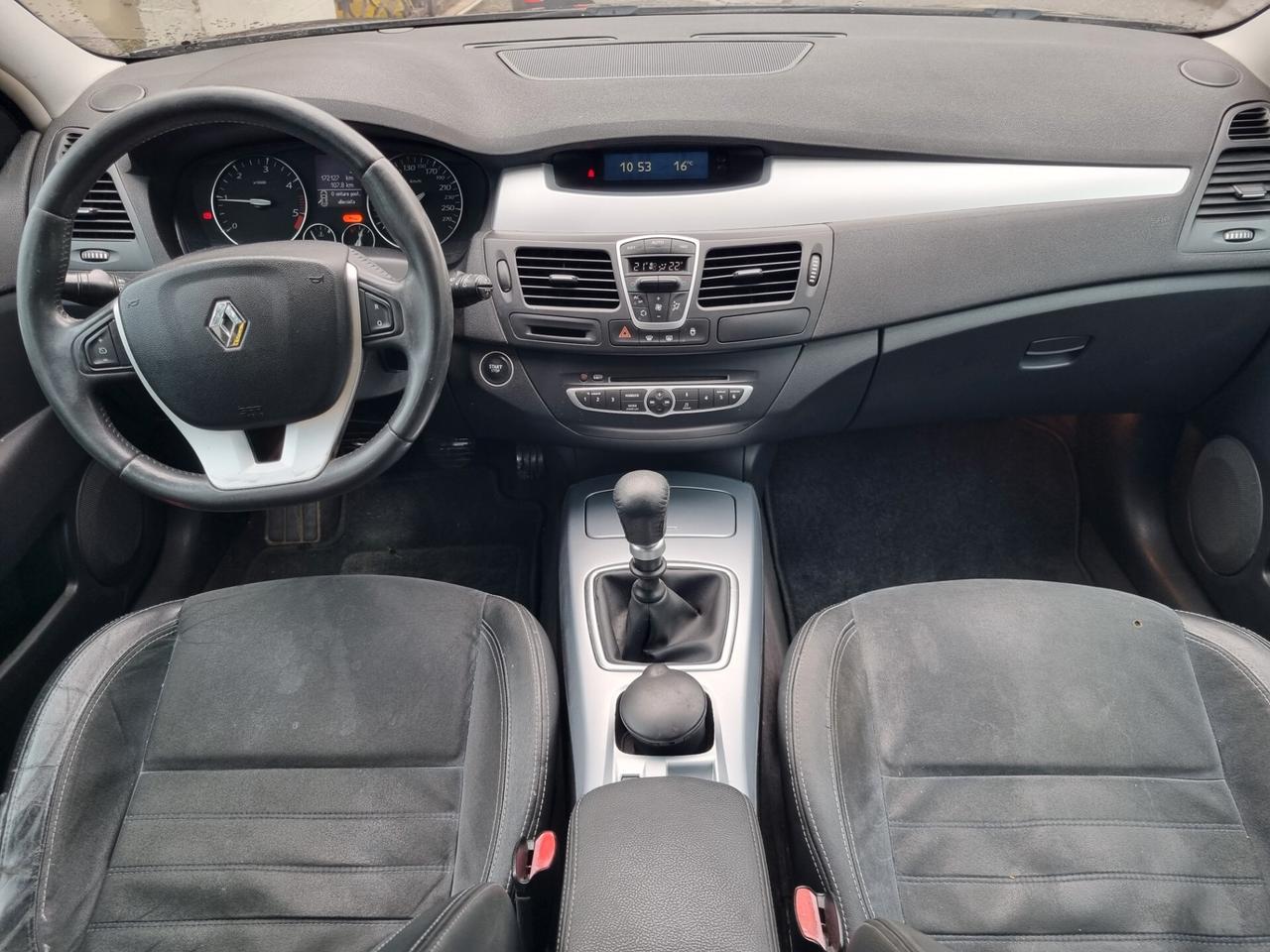 Renault Laguna 2.0 dCi 150CV SporTour Techno Nav