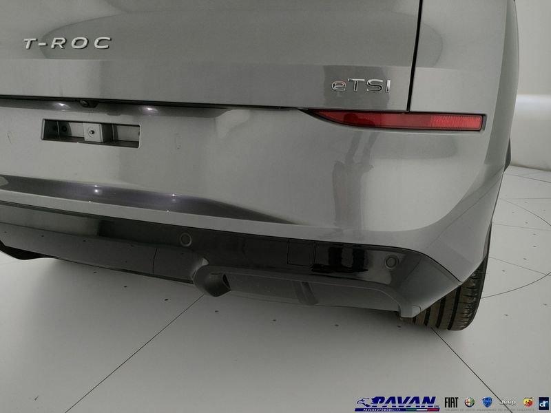 Volkswagen T-Roc 1.5 eTSI ACT 150 CV DSG R-Line (Parking Pack)