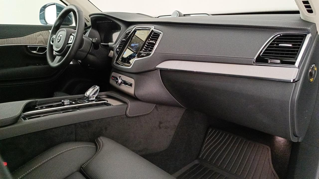 VOLVO N.XC90 Ultra Bright T8 AWD AUT 7P