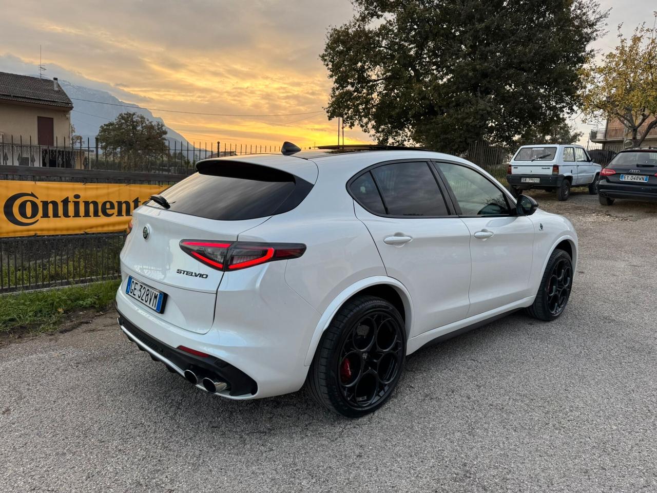 Alfa Romeo Stelvio 2.9 Bi-Turbo V6 510 CV AT8 Quadrifoglio