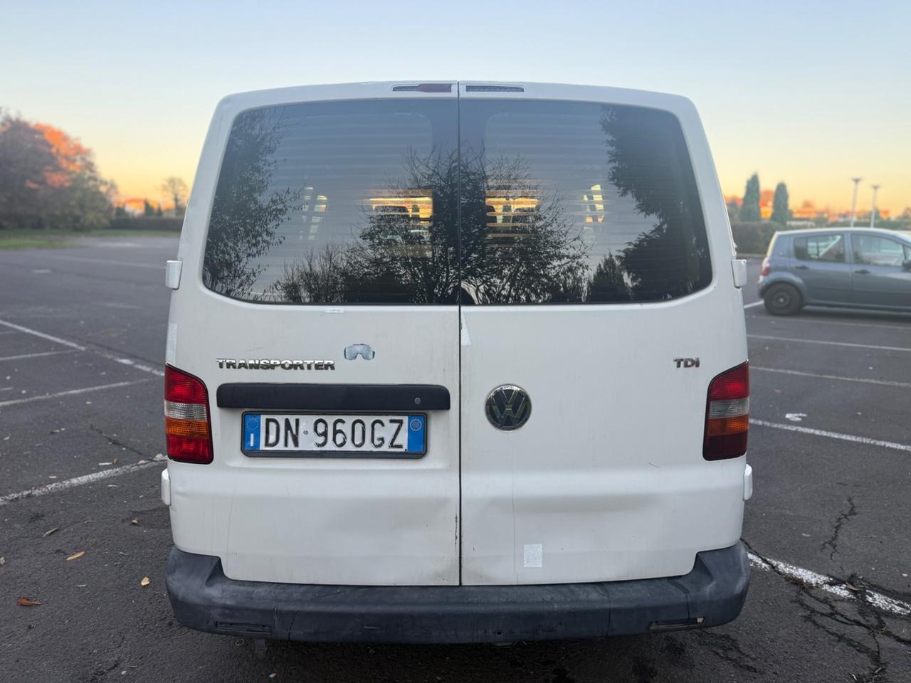 Volkswagen Transporter 2.5 TDI/130CV PC Kombi