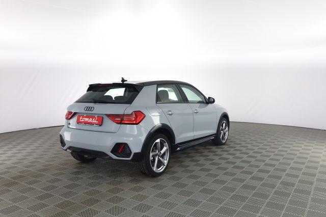 AUDI A1 A1 citycarver 35 TFSI Identity Contrast