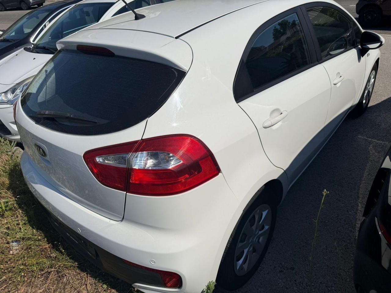Kia Rio 1.2 CVVT 5p. Cool