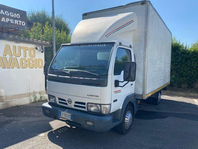 Nissan Cabstar autocarro