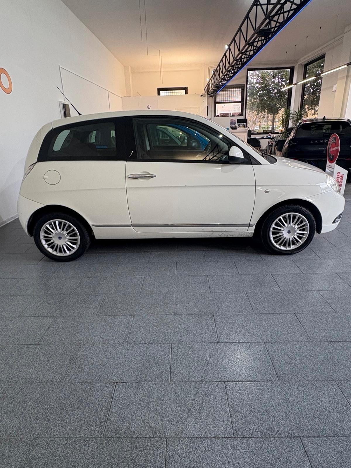 Lancia Ypsilon 1.2 69 CV Elle