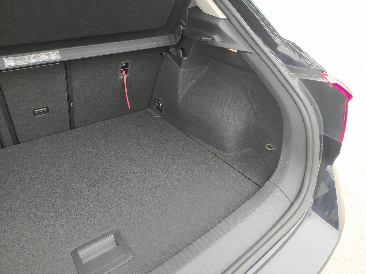 Volkswagen T-Roc Business 2.0 TDI 150CV #9725