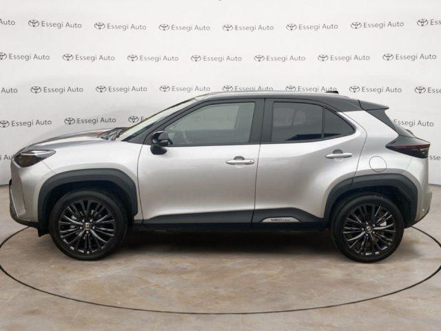 TOYOTA Yaris Cross 1.5 Hybrid 5p. E-CVT AWD-i Adventure