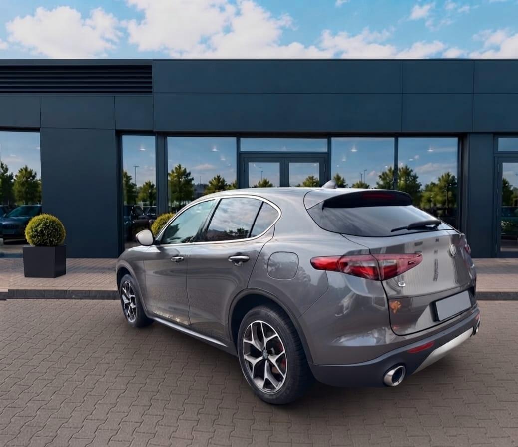 Alfa Romeo Stelvio 2.0 Turbo 200 CV AT8 Q4 Super