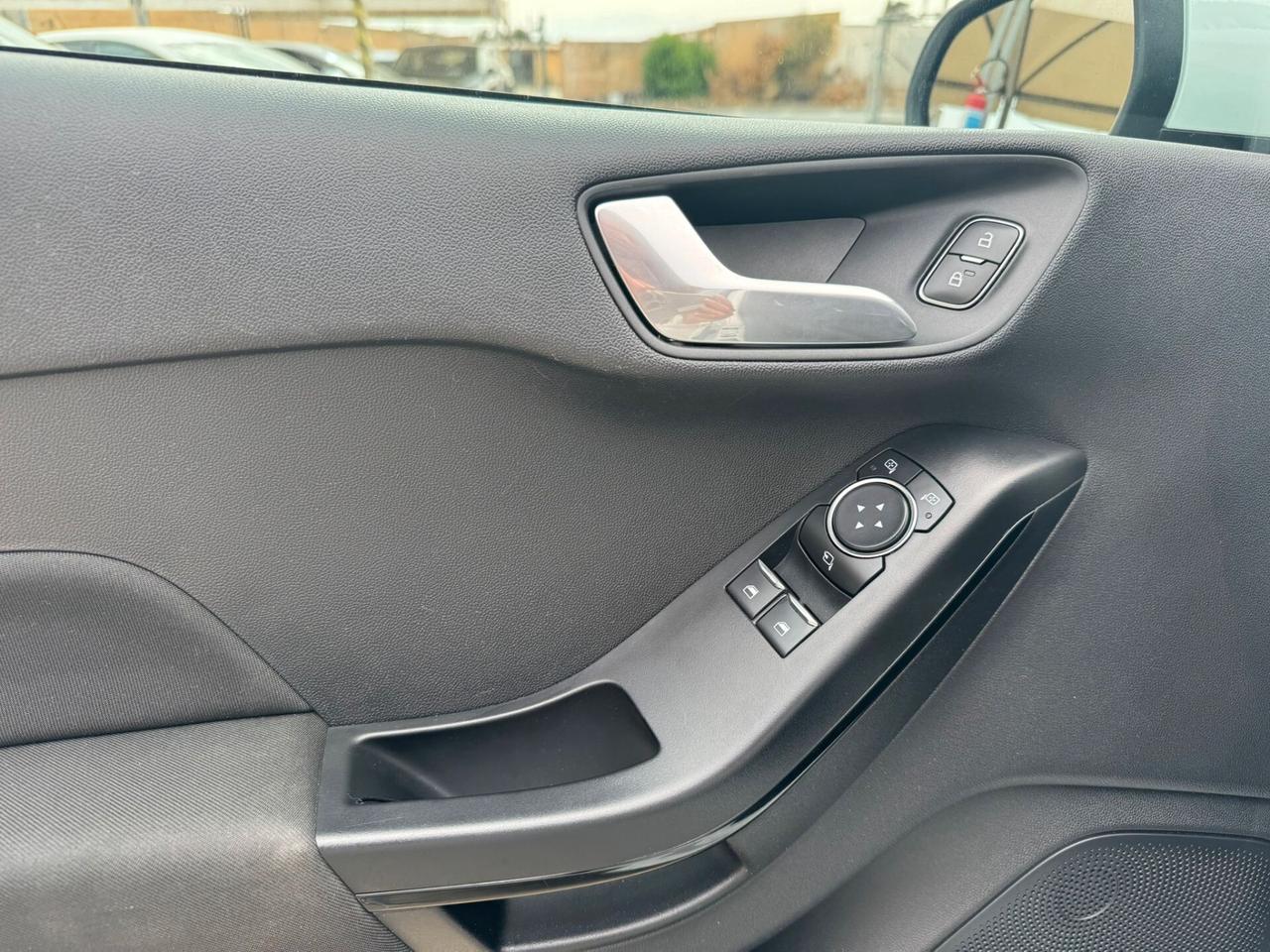 Ford Fiesta 1.5 EcoBlue 5 porte Titanium