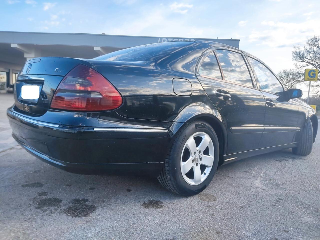 Mercedes-benz E 220 CDI cat Avantgarde