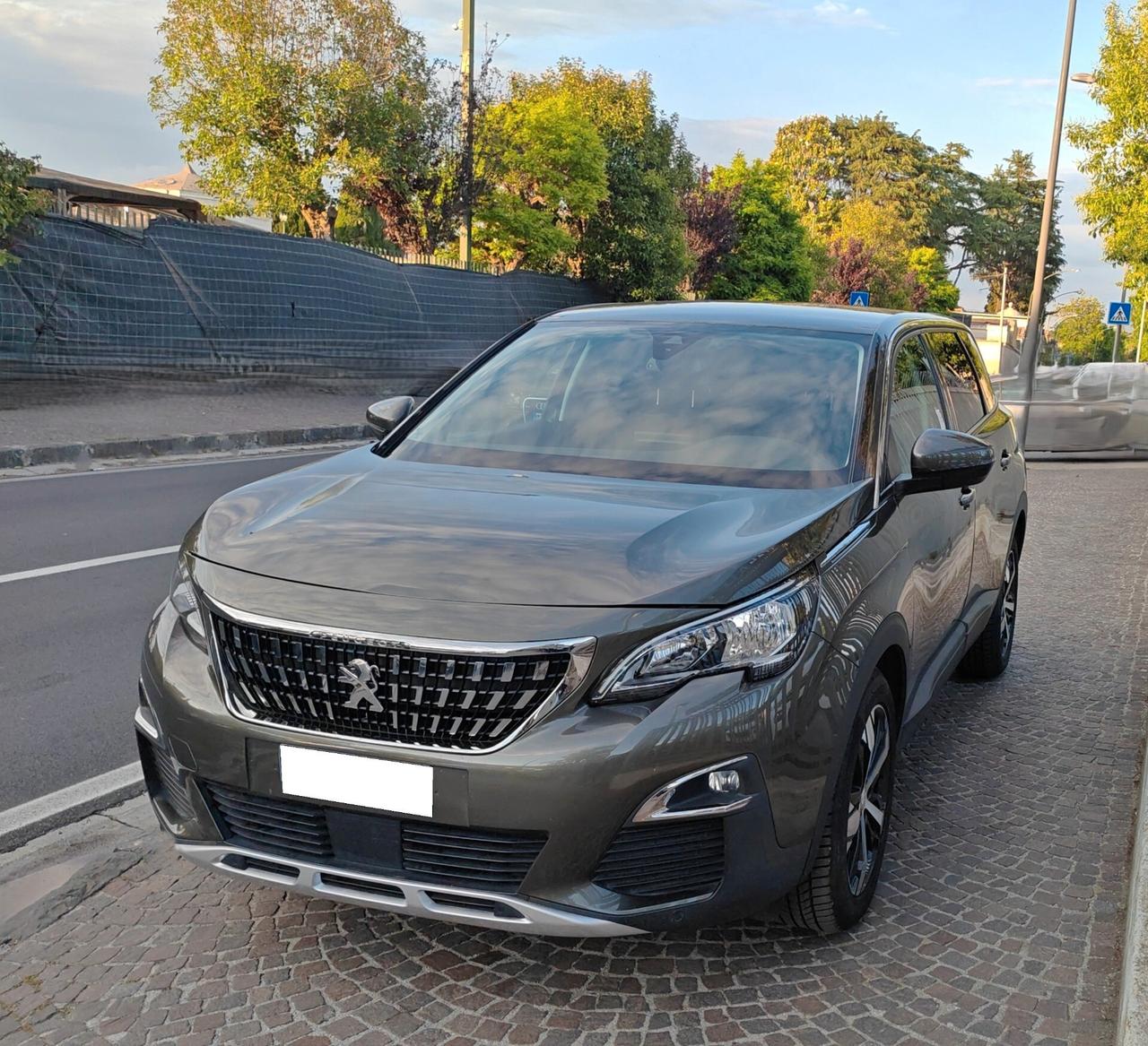 Peugeot 5008 BlueHDi 130 S&S EAT8 Business 7 Posti