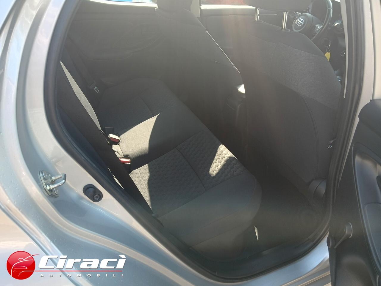 Toyota Yaris 1.5 Hybrid 5 porte Active