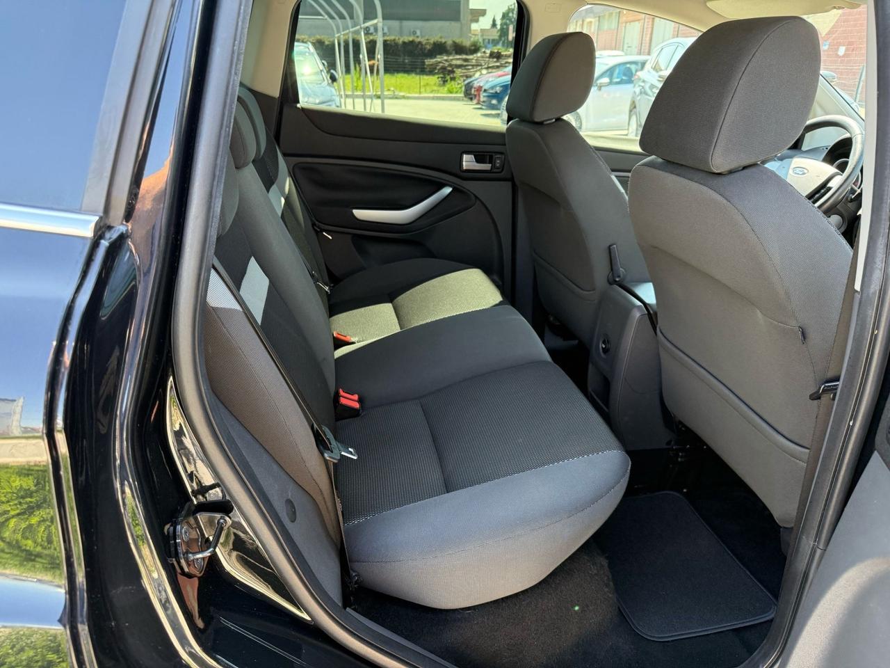 Ford Kuga 2.0TDCi 140CV Titanium