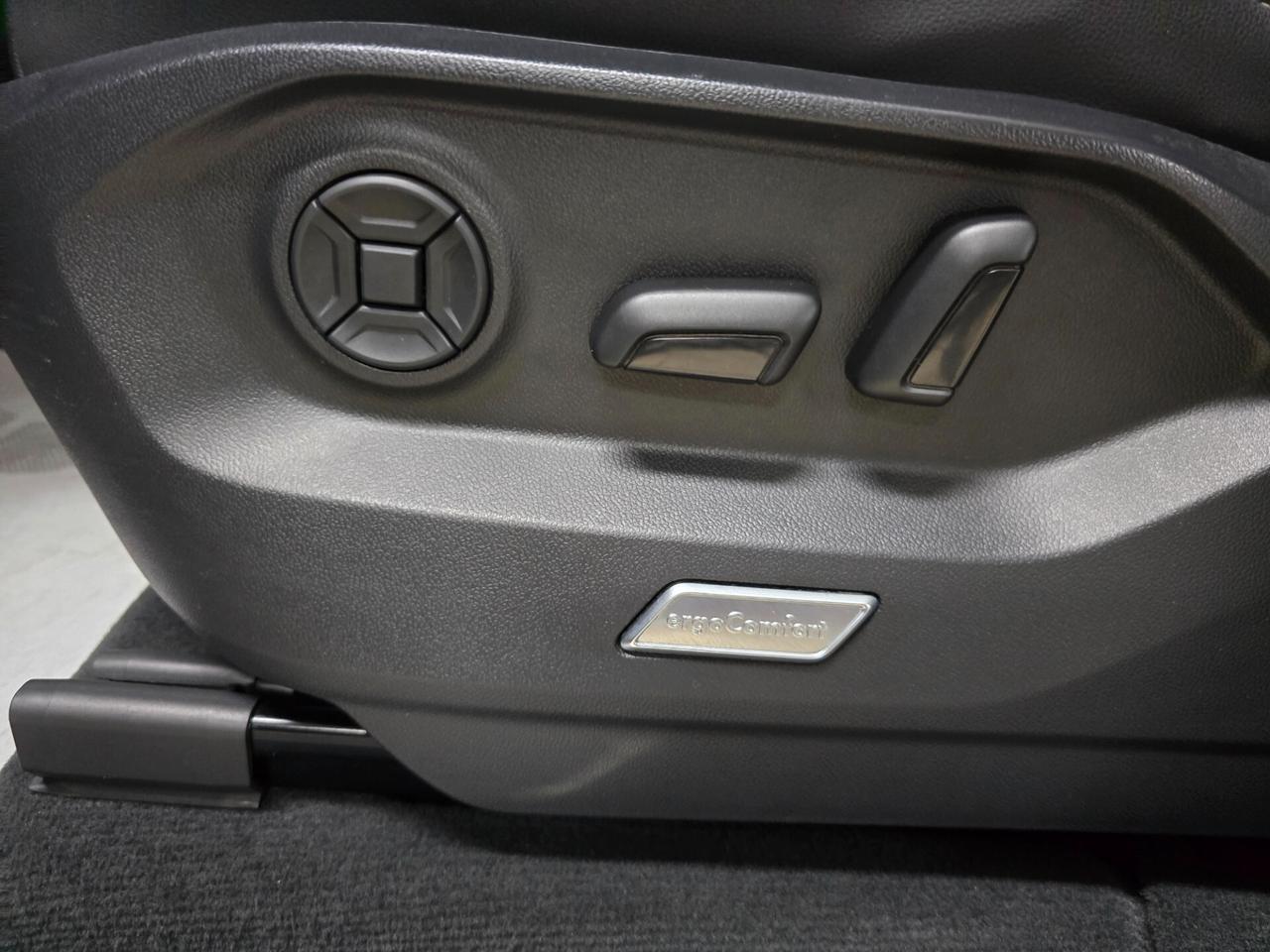 Volkswagen Touareg 3.0 V6 TDI SCR R-Line