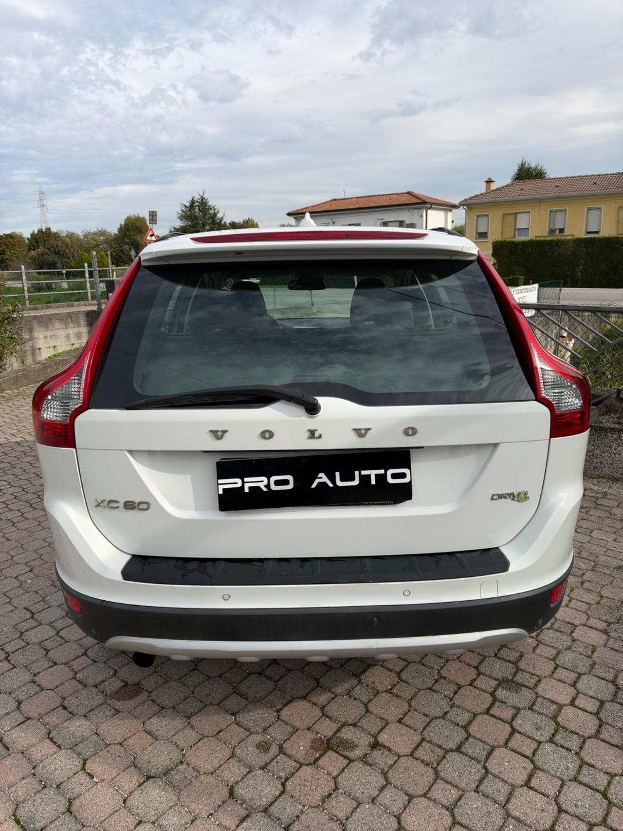 Volvo XC 60 XC60 D4 Summum